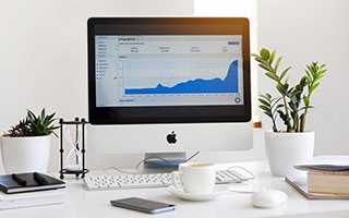 爱游戏体育官方网站-美国反曲弓女队在世界大学生射箭锦标赛中获得银牌，反曲弓世界纪录