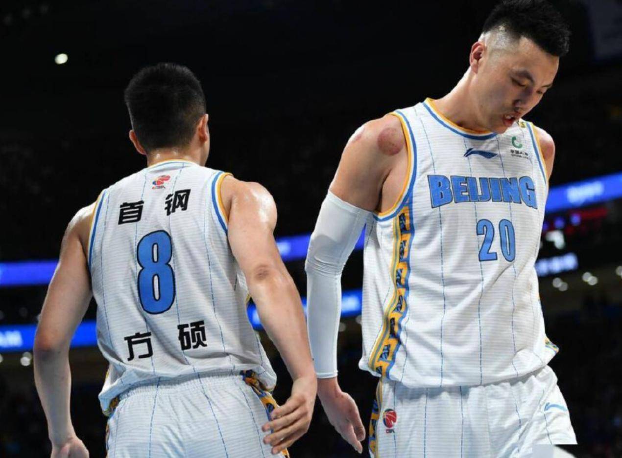包含篮板争夺激烈：北京抢下48个篮板，攻守两端都占优！的词条